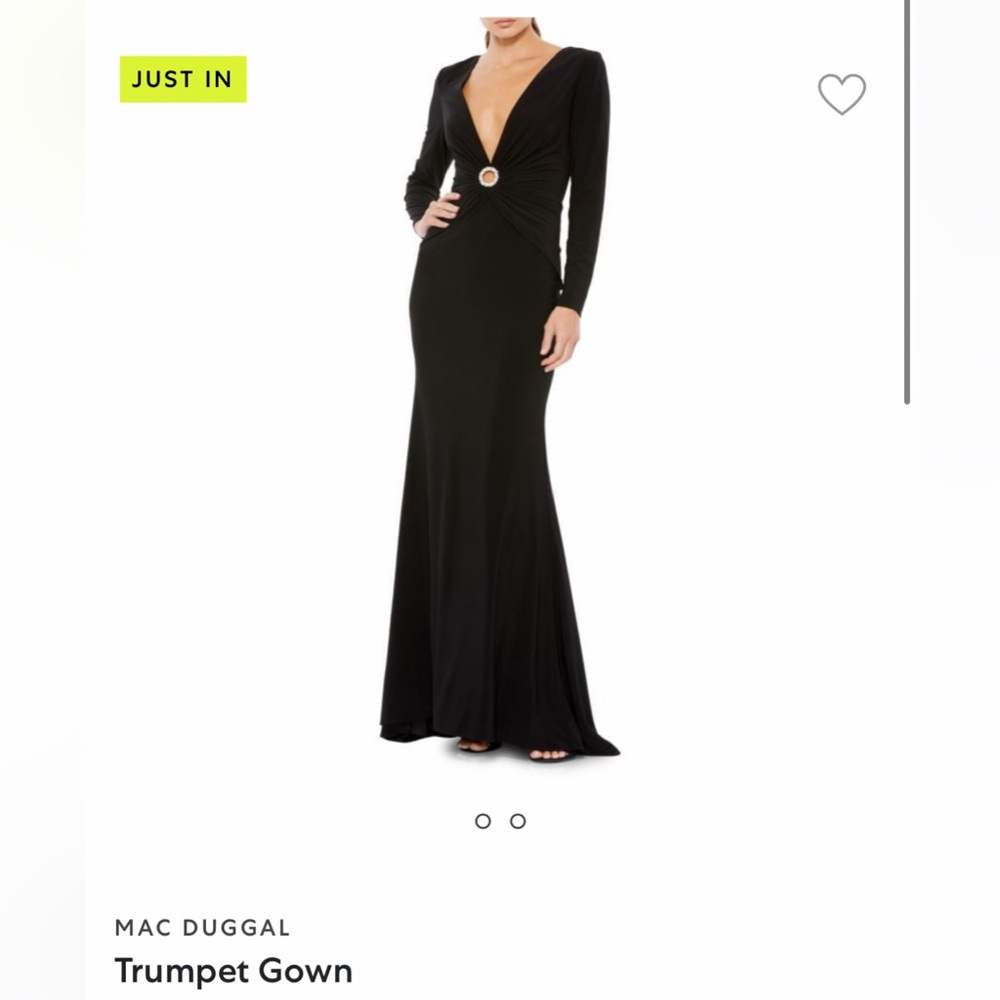 NEW MAC DUGGAL TRUMPET GOWN WITH KEYHOLE CUT OUT